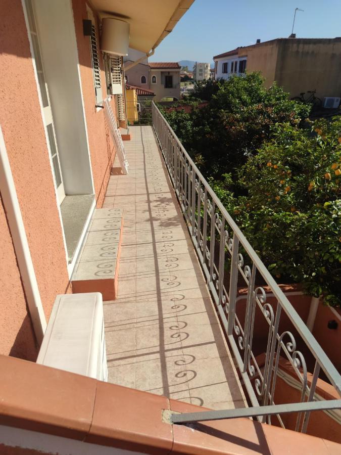 Appartamento Moderno Rustico Olbia Exterior foto